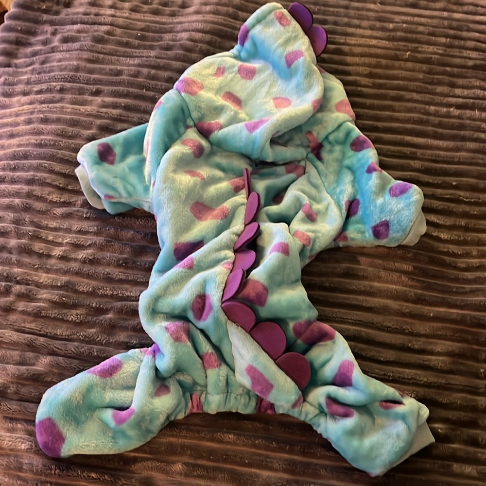 SHEIN Dog/Cat Monster Outfit Sz XL but definitely runs really small So Cute
